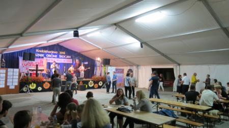 KNOBLEHARJEVO 2018 - Zabavni večer s skupino Lenarti 2